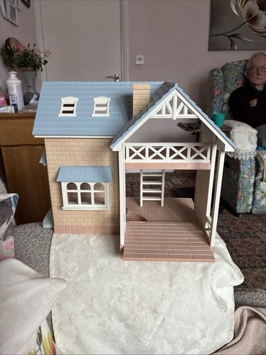 Sylvanian house blue bell - sylvanian,