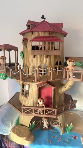 Sylvanian old oak hollow - oak,