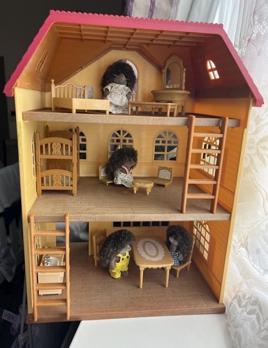Sylvanian families red - sylvanian, roof