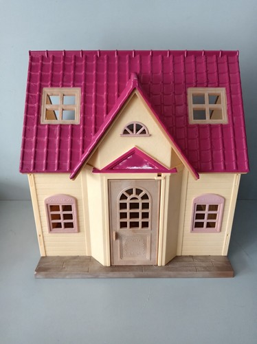 Sylvanian families red roof - red,