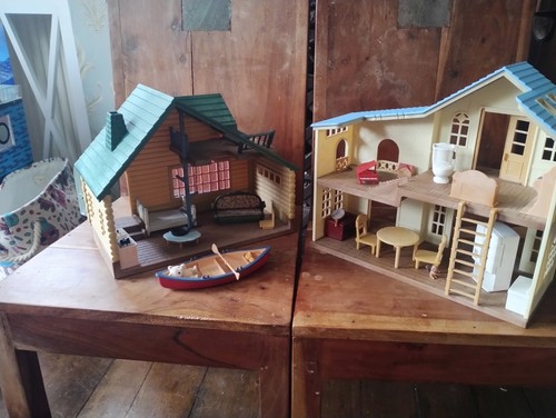 Sylvanian family dolls - 2,