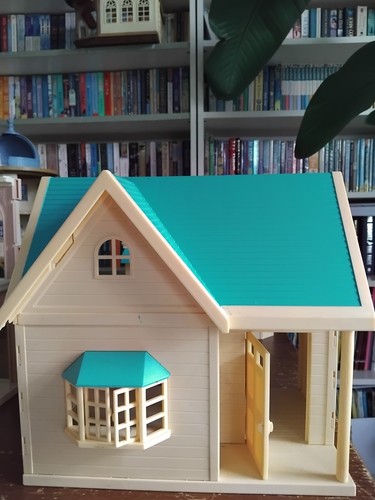 Sylvanian families house