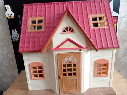 Sylvanian families red roof - sylvanian,