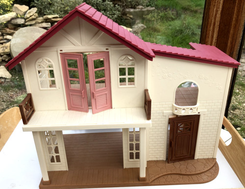 Sylvanian families hillcrest - families,