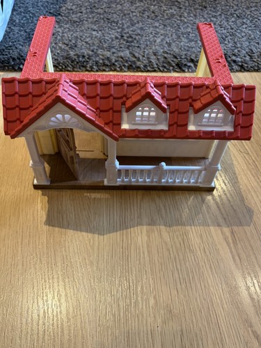 Slyvanian families red - red, roof