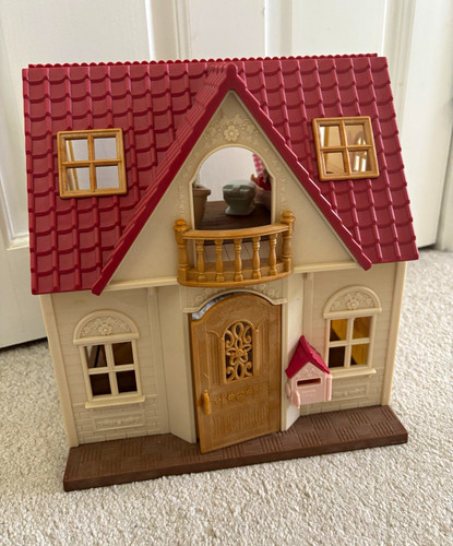 Sylvanian families house red - families,