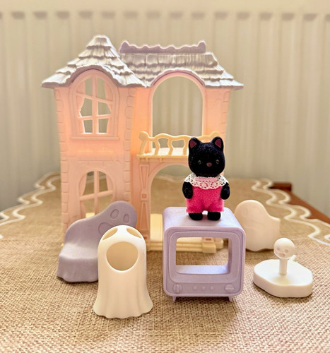 Sylvanian families spooky - families,