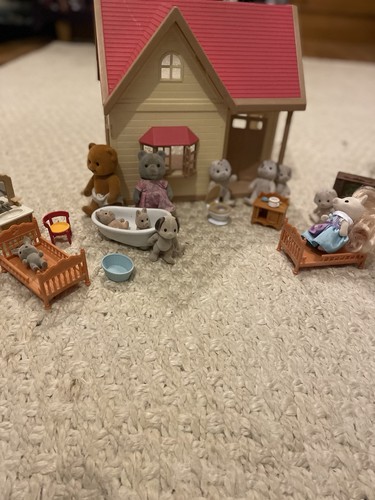 Sylvanian families bundle - sylvanian,