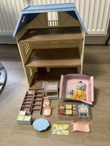Sylvanian families sky - sylvanian,