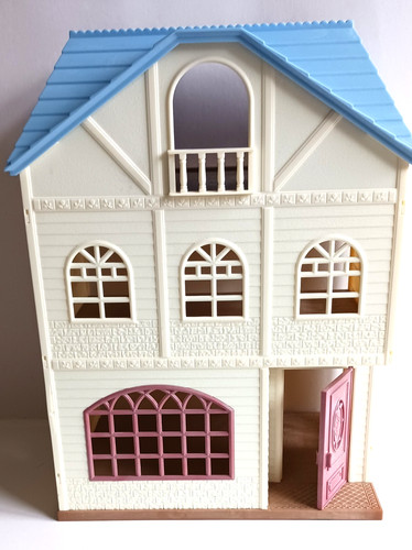 Sylvanian families sky blue - families,