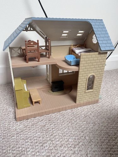 Sylvanian families blue roof - sylvanian,
