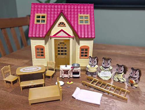 Vintage sylanian families - vintage,
