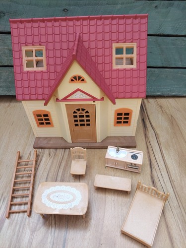 Sylvanian families red roof - sylvanian,