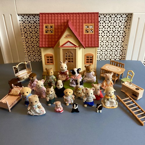 Sylvanian families house - families,