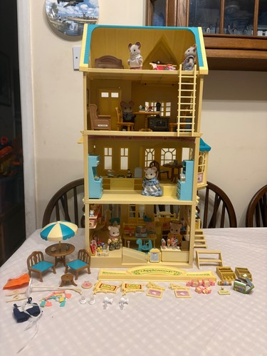 Sylvanian families applewood - sylvanian,
