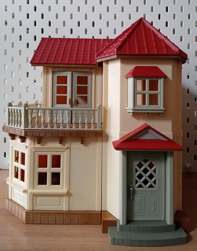 Sylvanian families beechwood - sylvanian,