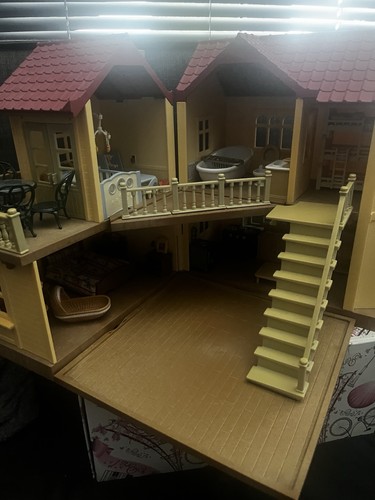 Sylvanian families large - families, house